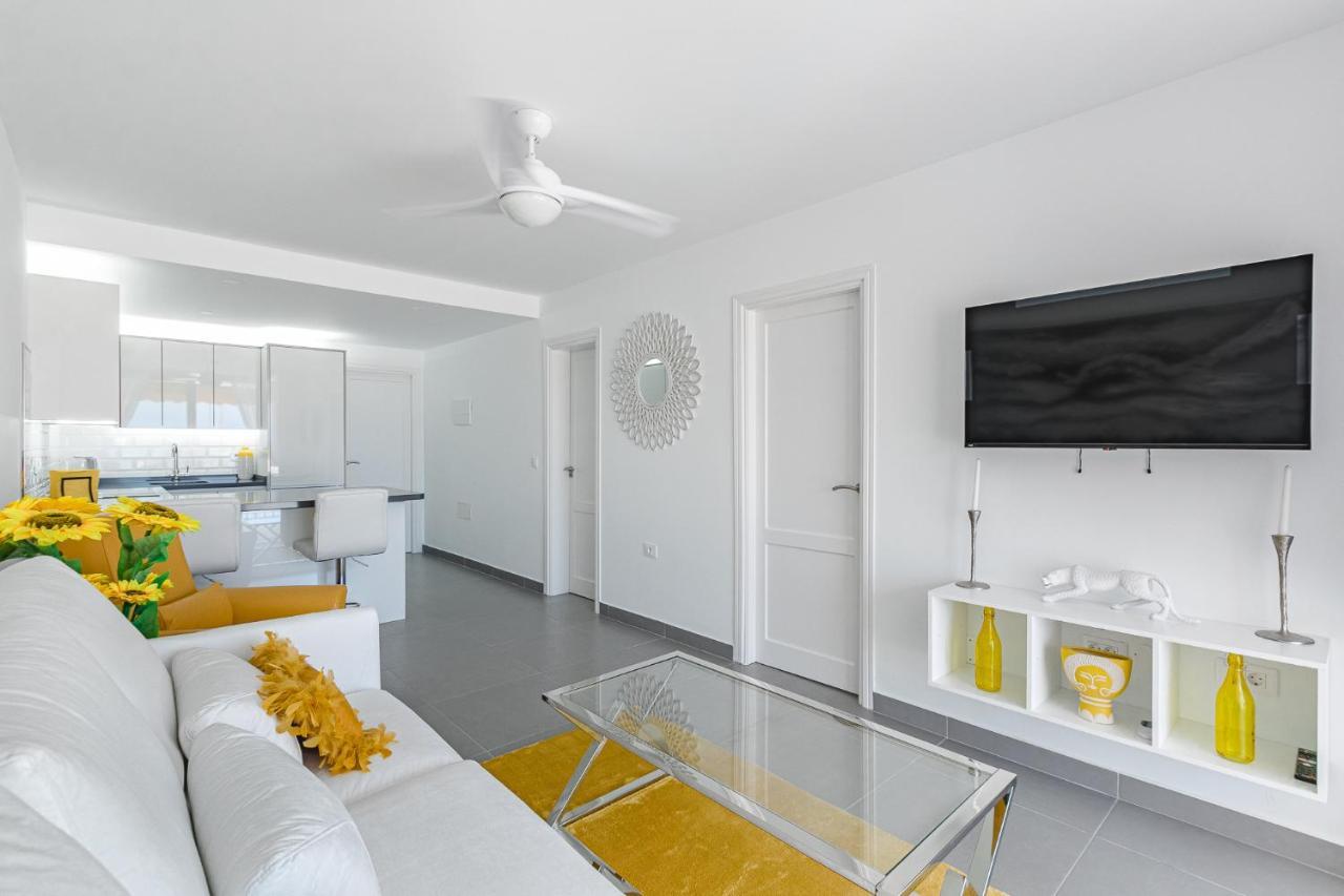 PaulMarie Sunflower Apartment in Playa La Arena Puerto de Santiago  Exterior foto